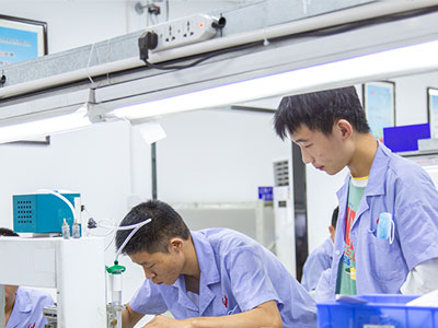 根源-員工工作中 根源-員工工作中